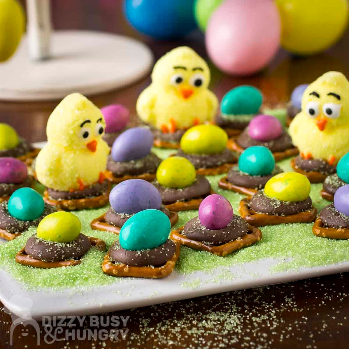 Easter Treats with Pretzels